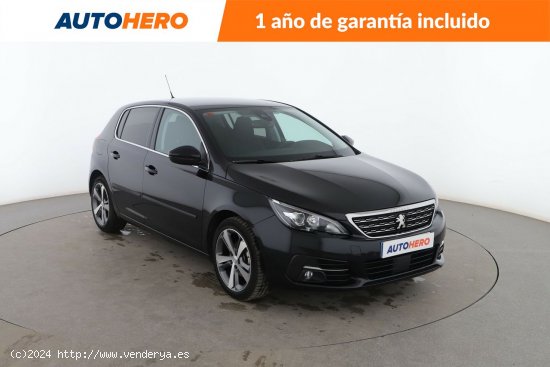 Peugeot 308 1.2 PureTech Allure - 