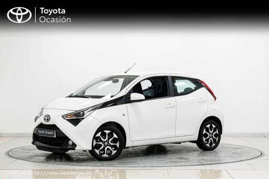  Toyota Aygo 70 X - PLAY + TSS - A Coruña 