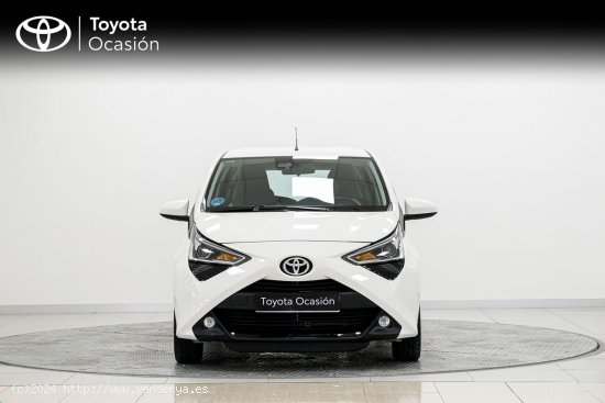 Toyota Aygo 70 X - PLAY + TSS - A Coruña