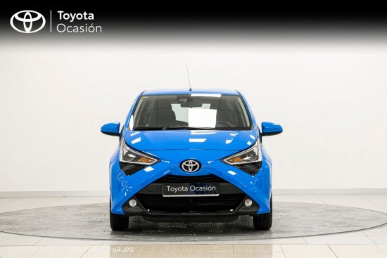 Toyota Aygo 70 X - PLAY + TSS - A Coruña