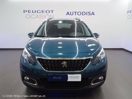 Peugeot 2008   1.2 PureTech 60KW (82CV) Signature - València