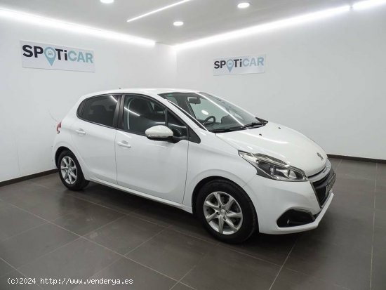 Peugeot 208  5P  1.2L PureTech 82 Active - València