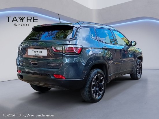 Jeep Compass 4Xe 1.3 PHEV 177kW Trailhawk AT AWD - Majadahonda