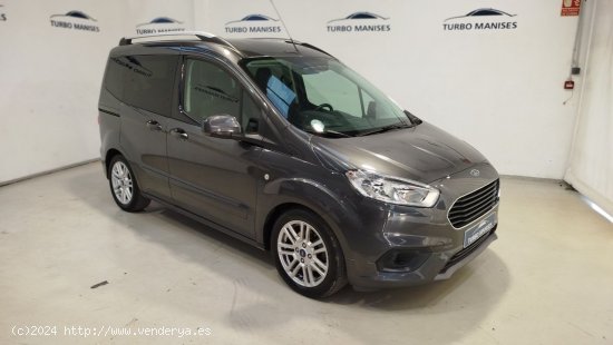 Ford Tourneo Courier 1.5 TDCi 74kW (100CV) Titanium - QUART DE POBLET