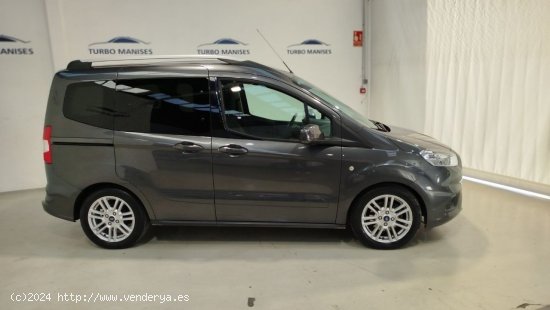 Ford Tourneo Courier 1.5 TDCi 74kW (100CV) Titanium - QUART DE POBLET