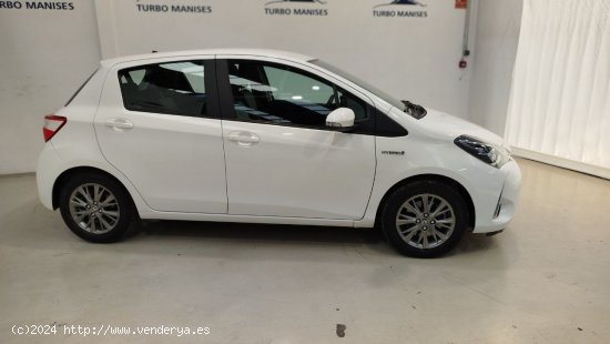 Toyota Yaris 1.5 100H Active Tech - QUART DE POBLET