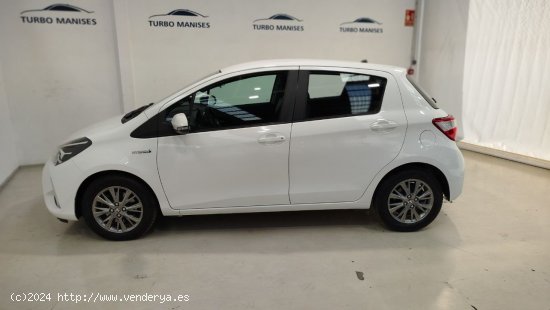 Toyota Yaris 1.5 100H Active Tech - QUART DE POBLET