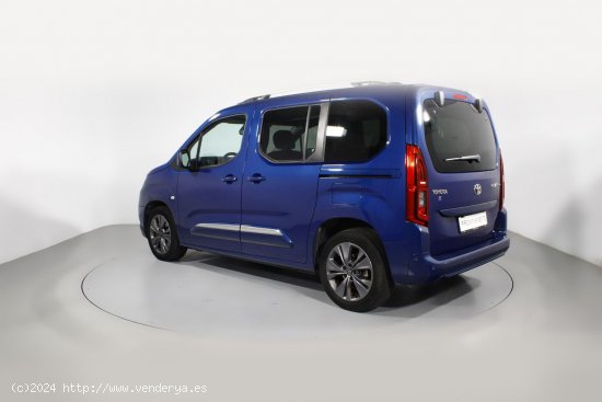 Toyota Proace City Verso 1.5D 96KW FAMILY ADVANCE SWB AUTO 5P - 