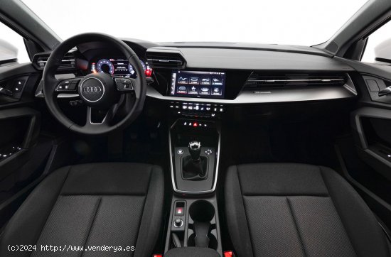 Audi A3 Sportback  Edition 30 TFSI 81 kW (110 CV) - 