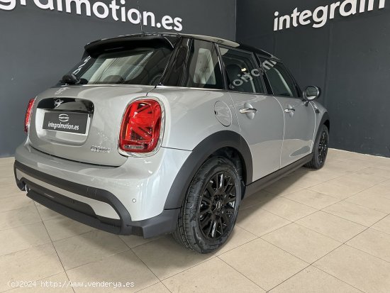 MINI Cooper COOPER 5 PUERTAS - 