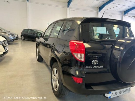 TOYOTA RAV4 en venta en Castuera (Badajoz) - Castuera