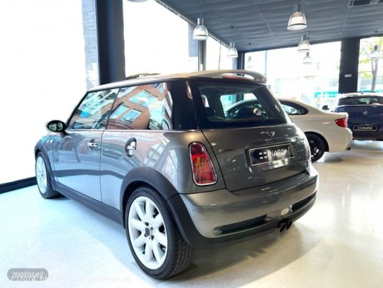 Mini Cooper S de 2002 con 174.900 Km por 6.800 EUR. en Barcelona