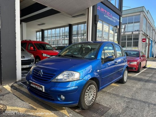  Citroen C3 1.4 75cv de 2004 con 221.000 Km por 4.250 EUR. en Navarra 