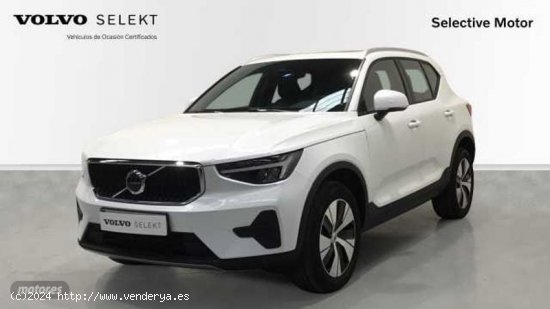  Volvo XC40 Core, B3 Mild hybrid, Gasolina de 2024 con 15 Km por 38.900 EUR. en Cantabria 