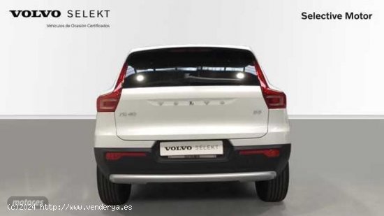 Volvo XC40 Core, B3 Mild hybrid, Gasolina de 2024 con 15 Km por 38.900 EUR. en Cantabria