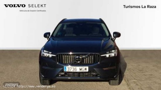 Volvo XC 60 XC60 Core, B4 (gasolina), Gasolina de 2023 con 15.285 Km por 42.600 EUR. en Sevilla