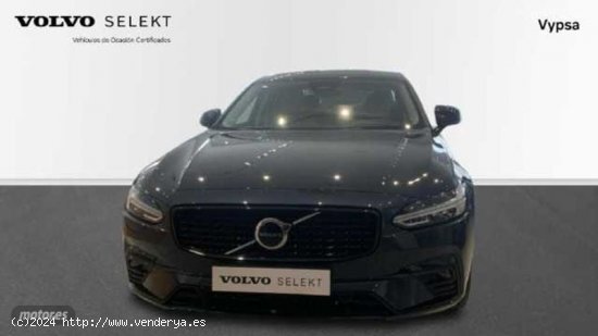 Volvo S 90 S90 Plus, B5 (diesel) AWD, Diesel, Dark de 2024 con 34.199 Km por 55.900 EUR. en Ciudad R