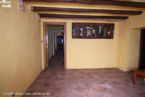 Ekiser vende casa Perurena en Azpa (Valle de Egúes) - NAVARRA