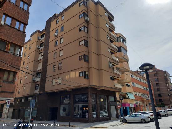  VIVIENDA EN ZONA CENTRO - ALBACETE 