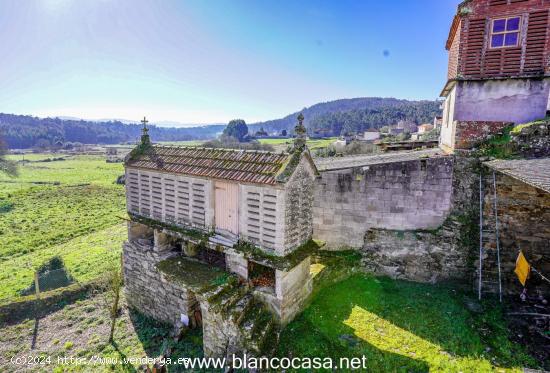 ¿Buscas CASA con TERRENO a tan sólo 2 Km de la PLAYA? - A CORUÑA