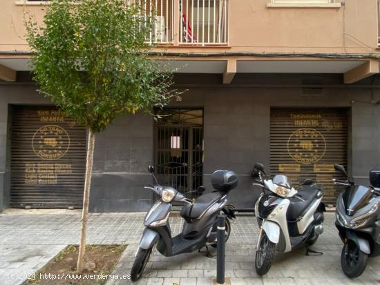 Local comercial en venta en calle Graner, 30 - Hospitalet del Llobregat - BARCELONA