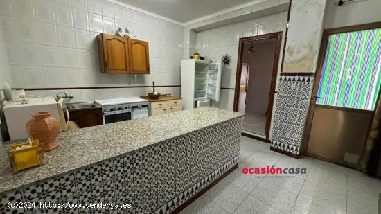 CASA CON TEJADO NUEVO A LA VENTA - CORDOBA