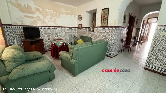 CASA CON TEJADO NUEVO A LA VENTA - CORDOBA