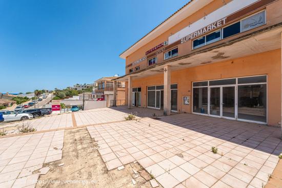 LOCAL COMERCIAL EN CALA MENDÍA - BALEARES