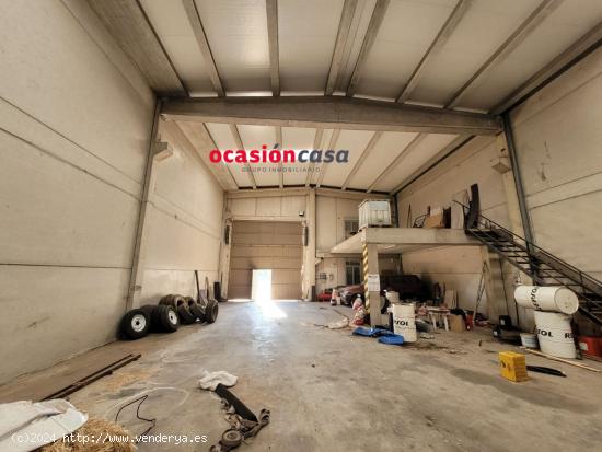 NAVE INDUSTRIAL EN VENTA - CORDOBA