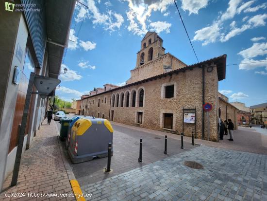 Hotel situado en San Esteban de Gormaz - Soria - SORIA