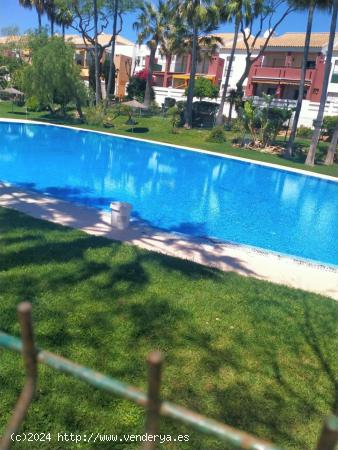  APARTAMENTO DE 2 DORMITORIOS CON GARAJE EN ALDEA DEL COTO - CADIZ 