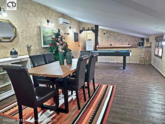 APIHOUSE VENDE CHALET DE MUY BUENAS CALIDADES EN ALMOROX. PRECIO 237.000€ - TOLEDO