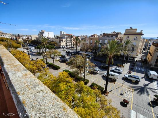  Venta de Casa en La Rapita con dos piso y un local comercial - TARRAGONA 