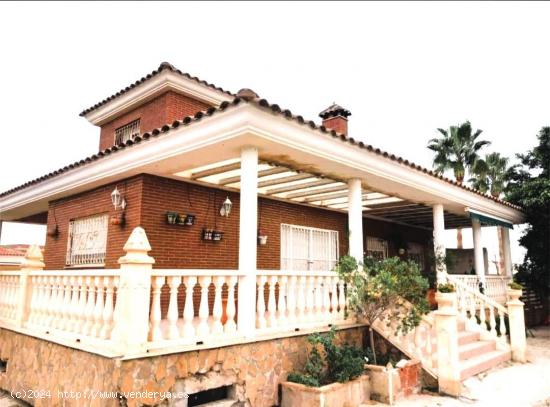  Bajada de precio!!!!  Fantástico y amplísimo chalet en zona Villamontes. - ALICANTE 