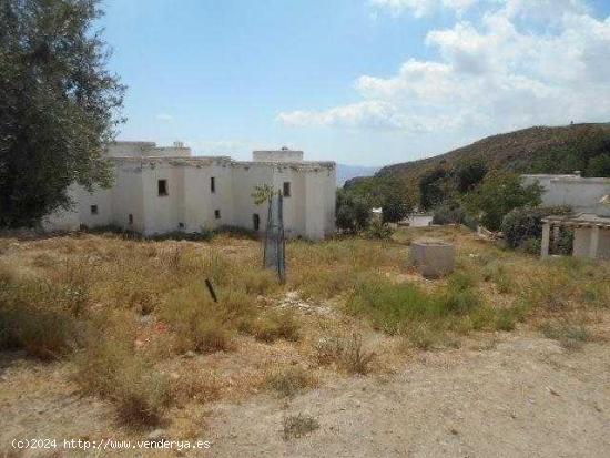 OBRA PARADA EN VENTA EN GOLCO - GRANADA