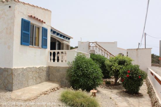 Chalet con vistas al mar en Cala en Porter - BALEARES