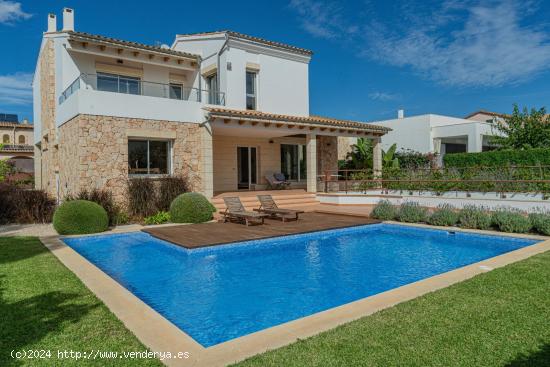  Chalet unifamiliar con piscina en Marratxí - BALEARES 