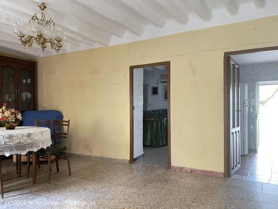 CASA EN ARCHIDONA BUSCA PROPIETARIO - MALAGA