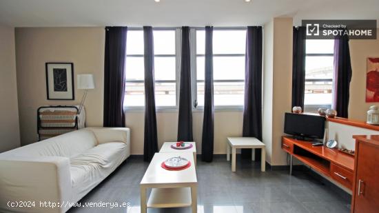 Moderno apartamento estudio totalmente equipado en alquiler cerca de Plaça Catalunya - BARCELONA