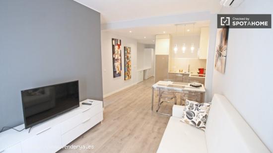 Brillante y moderno apartamento de 1 dormitorio con aire acondicionado en alquiler en la zona de Pob