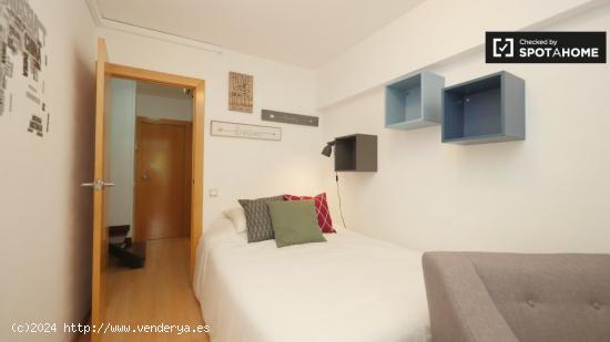 Moderno apartamento de 1 dormitorio en alquiler en Aluche - BARCELONA