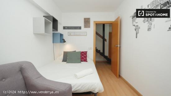 Moderno apartamento de 1 dormitorio en alquiler en Aluche - BARCELONA