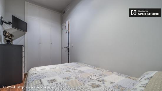 Elegante piso de 2 habitaciones en alquiler en Ciutat Vella - VALENCIA