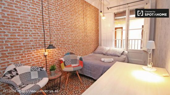 Alquiler de habitaciones en piso compartido - Barri Gòtic, Barcelona - BARCELONA