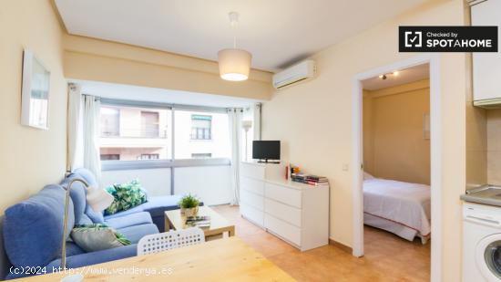 Admite animales apartamento de 1 dormitorio con aire acondicionado en alquiler en Salamanca - MADRID