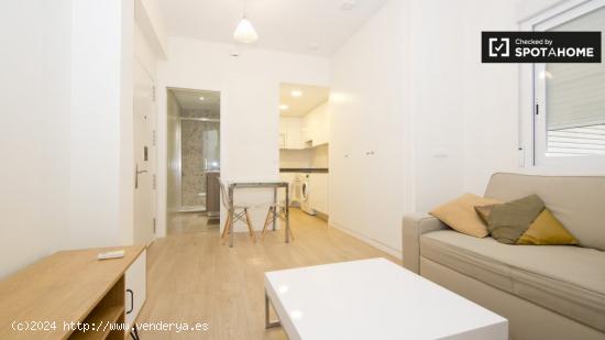 Estudio moderno disponible para alquilar en Salamanca - MADRID