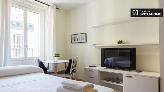 Apartamento luminoso y luminoso en alquiler en Centro, Madrid - MADRID