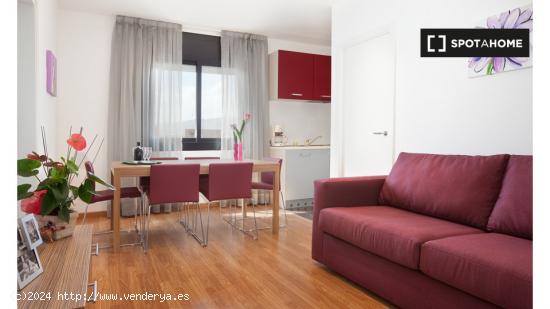 Impresionante apartamento de 2 dormitorios con vistas al puerto de Barcelona - BARCELONA