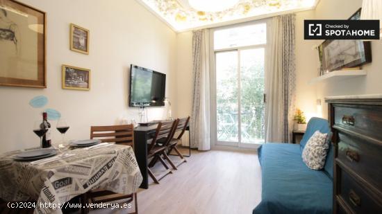 Precioso apartamento de 1 dormitorio en alquiler en Eixample Esquerra cerca de la estación de metro