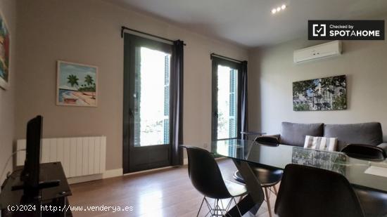 Precioso apartamento de 2 dormitorios con balcón en alquiler en Eixample Esquerra - BARCELONA